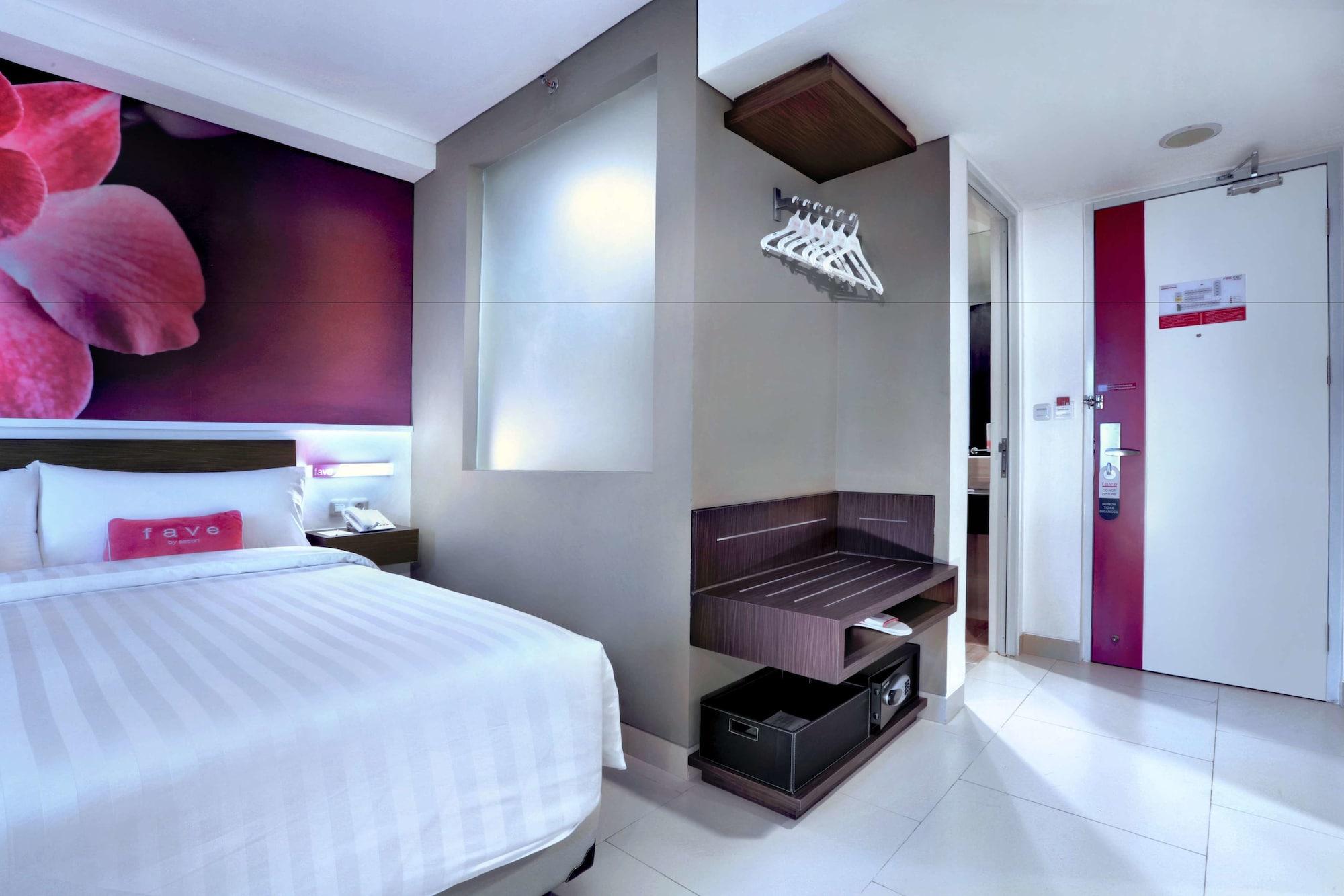 דפוק Favehotel Margonda מראה חיצוני תמונה