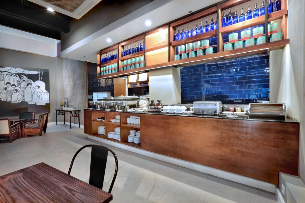 דפוק Favehotel Margonda מראה חיצוני תמונה